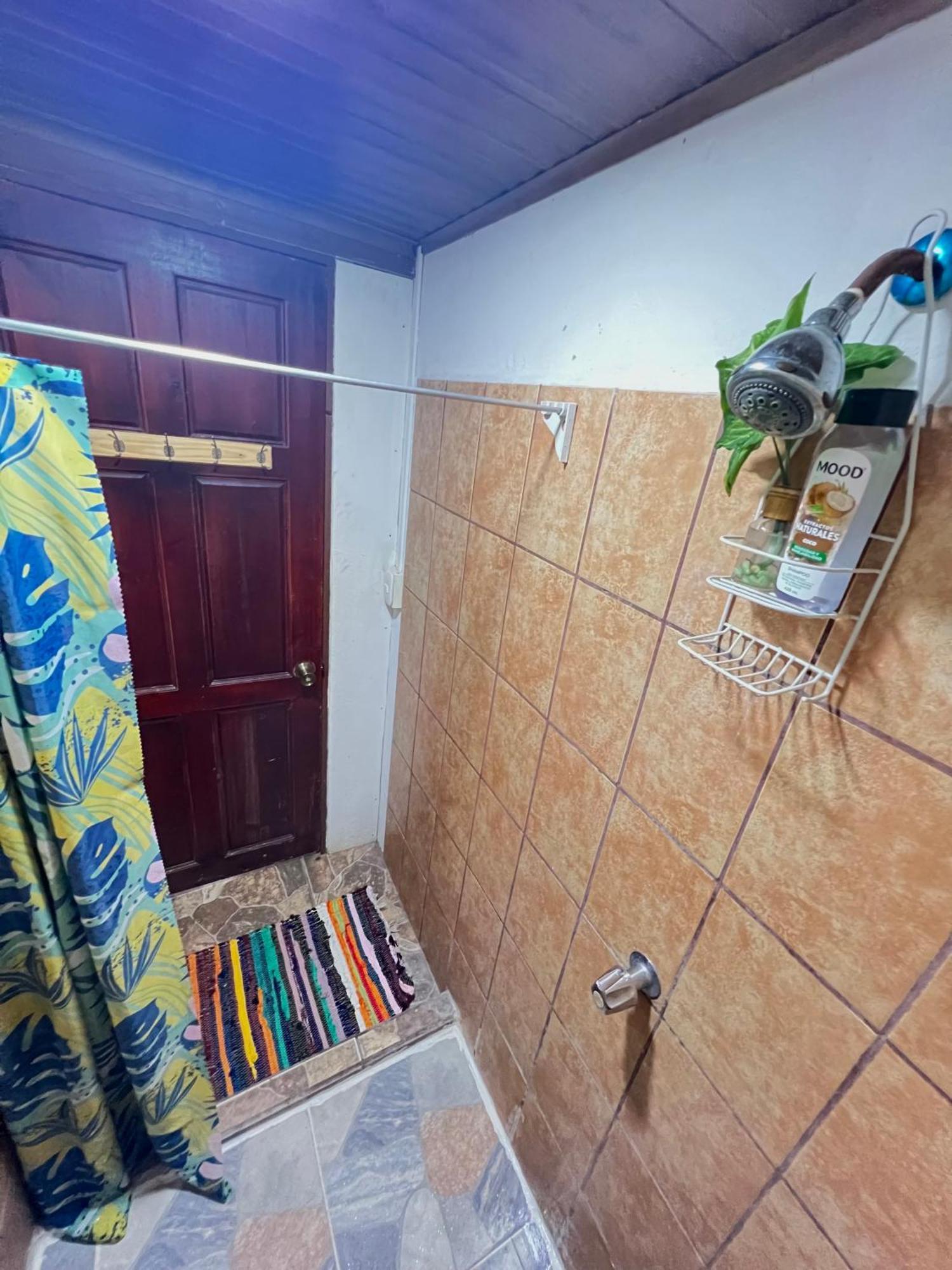 Cheap Hostel Кепос Экстерьер фото