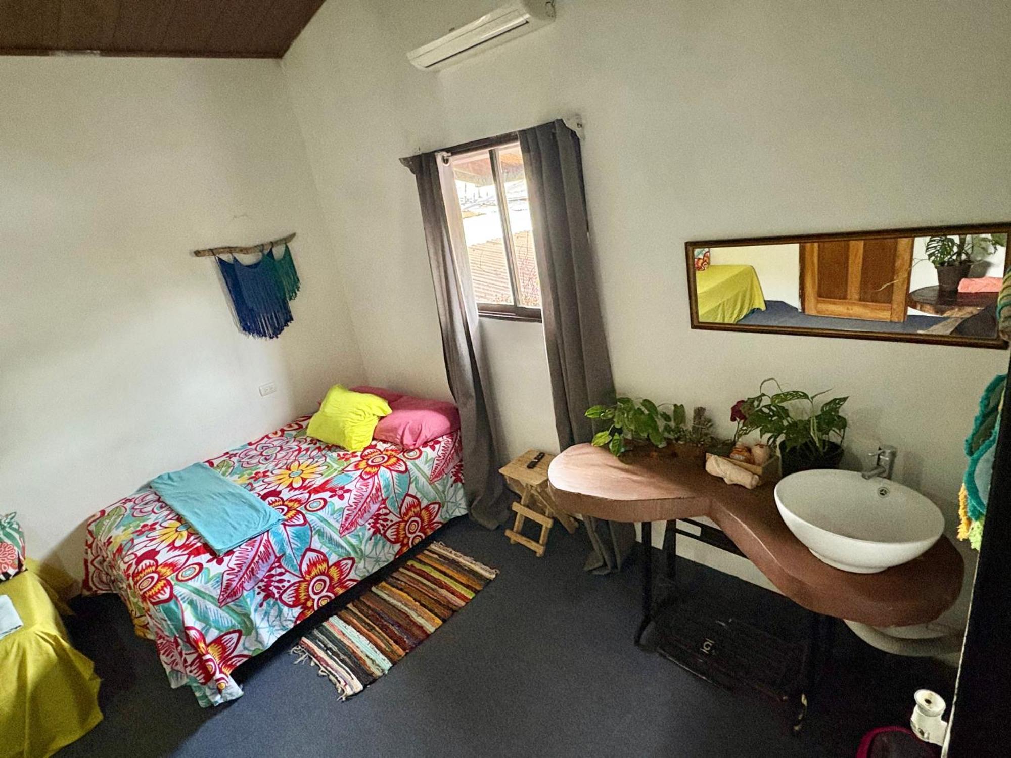 Cheap Hostel Кепос Экстерьер фото